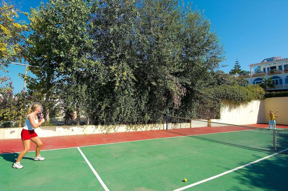 Rethymno Mare Royal & Water Park Hotel Skaleta Bagian luar foto