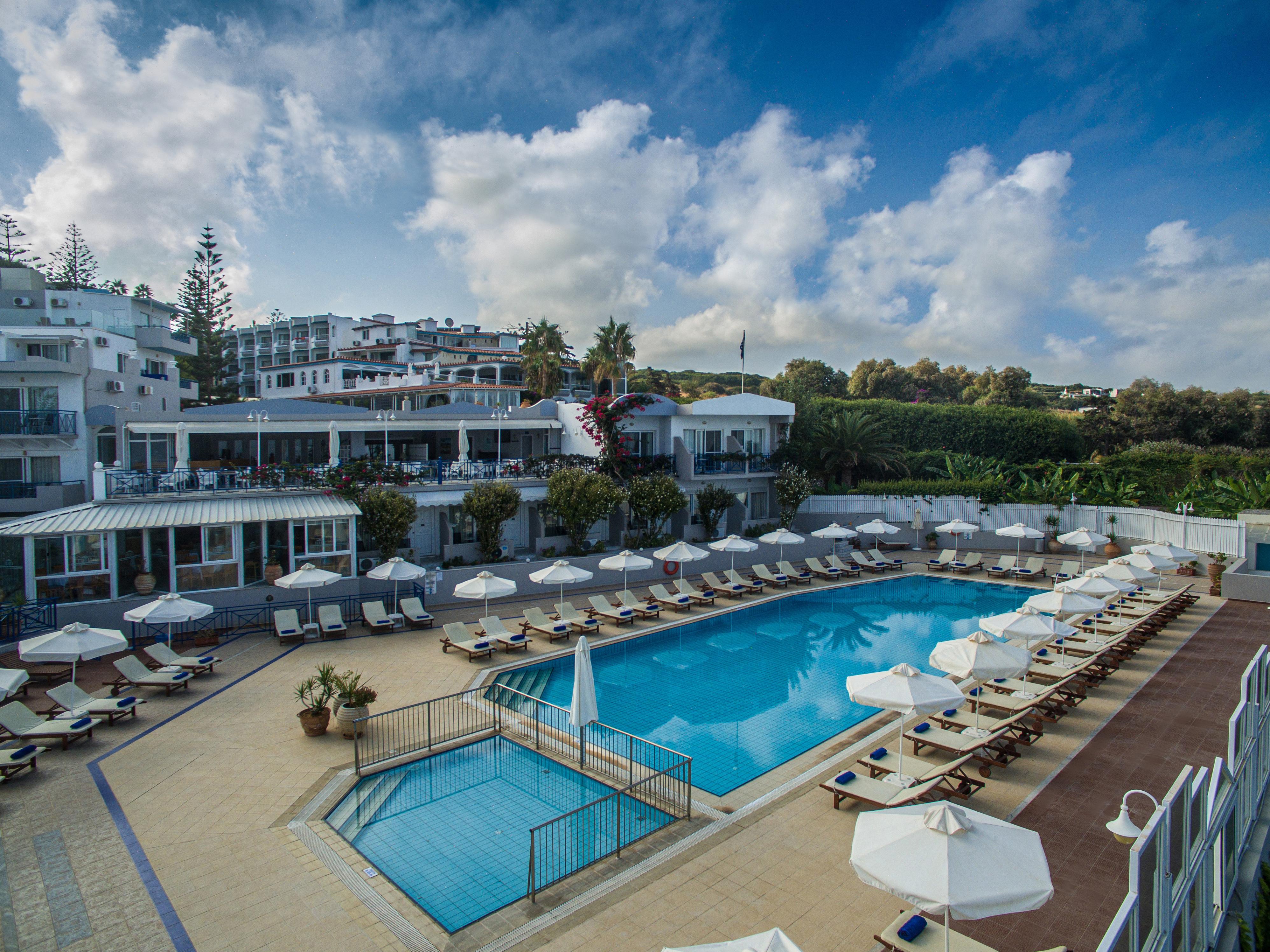 Rethymno Mare Royal & Water Park Hotel Skaleta Bagian luar foto