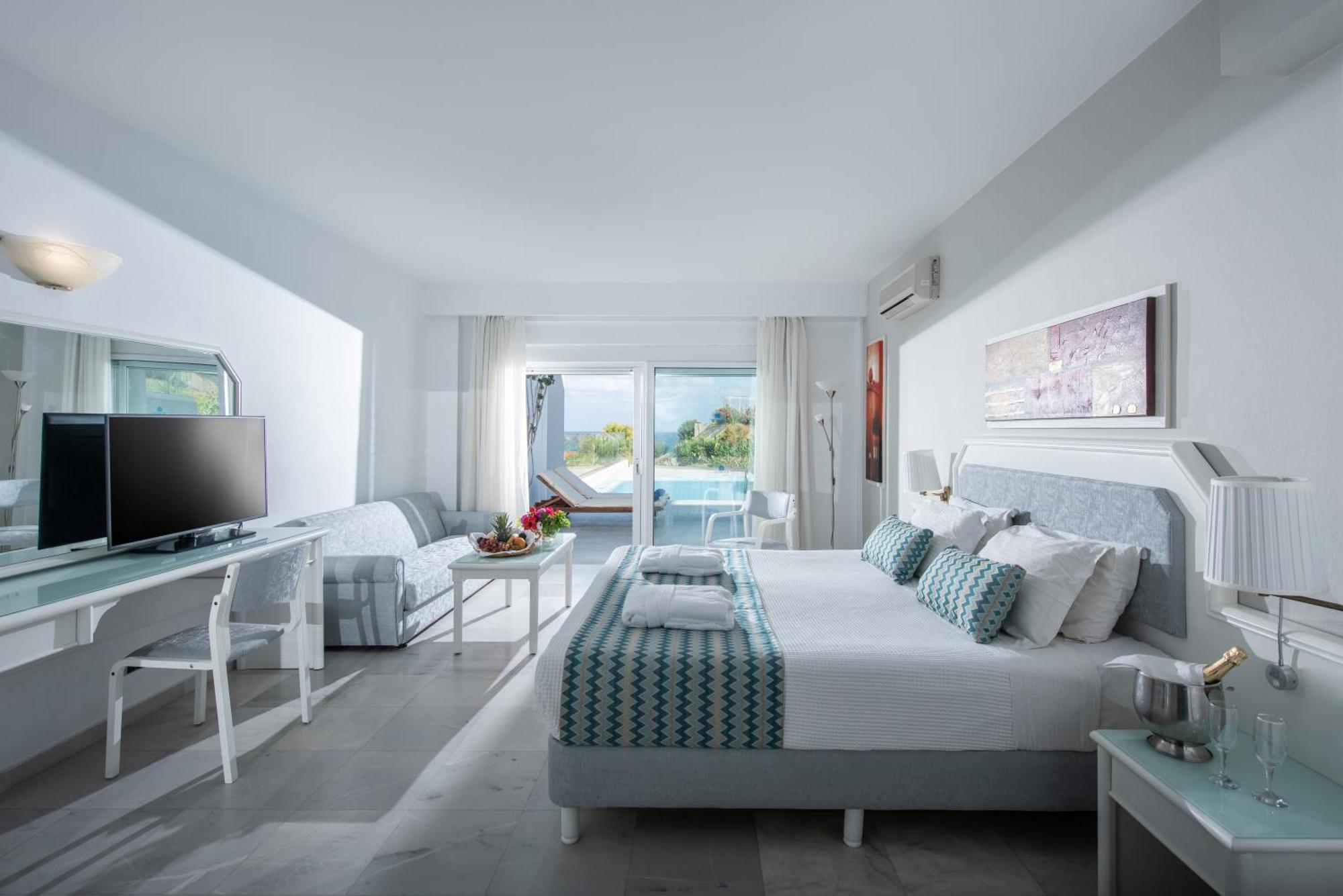 Rethymno Mare Royal & Water Park Hotel Skaleta Bagian luar foto